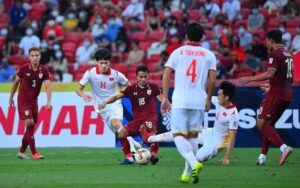 Việt Nam thành cựu vương khi cầm hòa Thái Lan 0 - 0