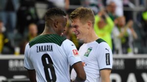 Đội hình 0 đồng đáng gờm của Bundesliga đáng sợ ra sao