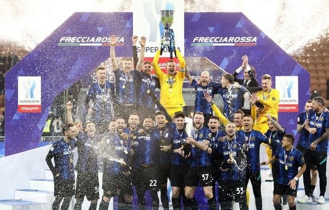 Inter đánh bại Juventus đoạt Siêu cúp với tỷ số 2 - 1