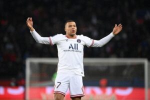 PSG thắng nhọc Rennes ở phút bù giờ với tỷ số 1 - 0