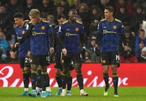 Burnley bất ngờ cầm chân Man United với tỷ số 1 - 1