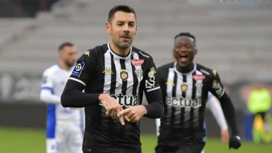 Soi kèo Angers vs Reims 00h00 ngày 01/09-France Ligue 1