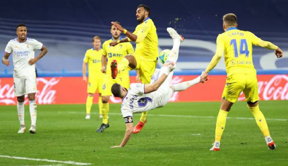 Soi kèo Cadiz vs Almeria lúc 23h00 ngày 30/12 - La liga