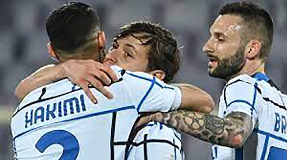 Soi kèo Fiorentina vs Sassuolo 21h00 ngày 07/01 - SERIE A