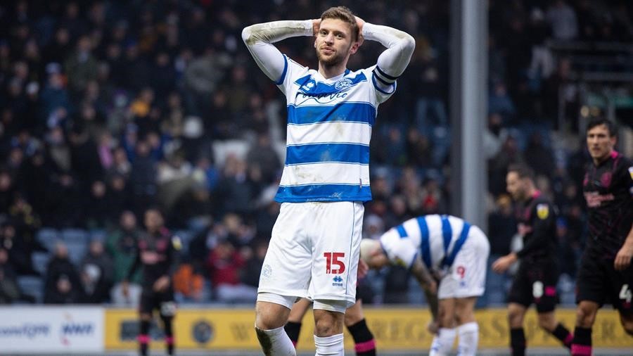 Soi kèo Burnley vs QPR lúc 21h00 ngày 22/04 - Hạng Nhất Anh