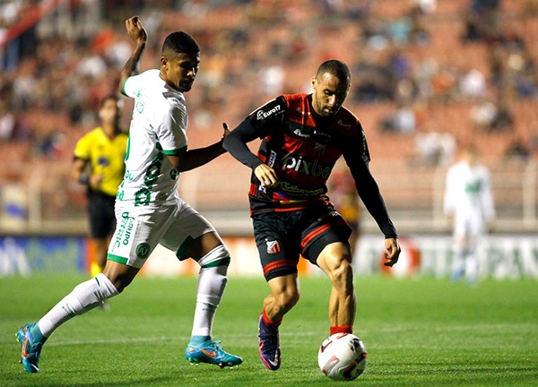 Soi kèo Chapecoense vs Ituano 05h00 19/7 - Brazil Serie B
