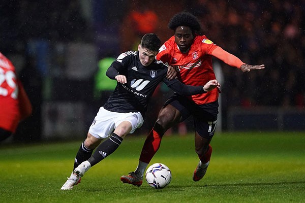 Soi kèo Fulham vs Luton lúc 21h00 16/9 - Premier League