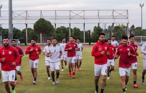 Soi kèo Afghanistan vs Kuwat 00h00 22/11 - VL World Cup