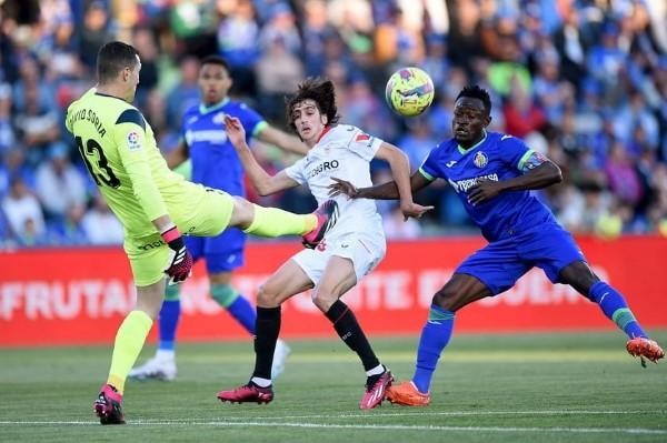 Soi kèo Sevilla vs Getafe lúc 00h30 ngày 17/12 - La Liga
