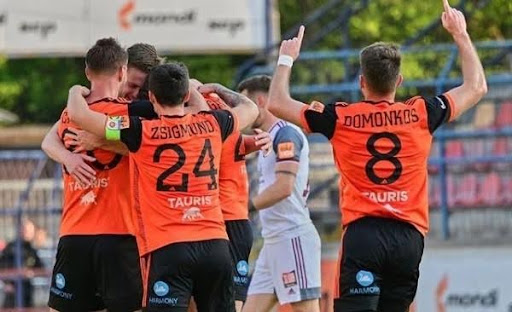 Soi kèo Ruzomberok vs Tobol lúc 00h00 12/7 - Europa League