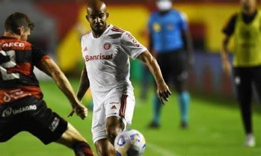 Soi kèo Internacional vs Vitoria lúc 4h30 ngày 30/9 - Brazil