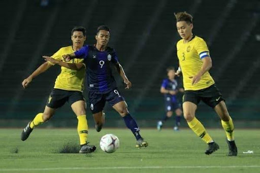 Soi kèo Campuchia vs Malaysia 17h45 ngày 8/12 - AFF Cup