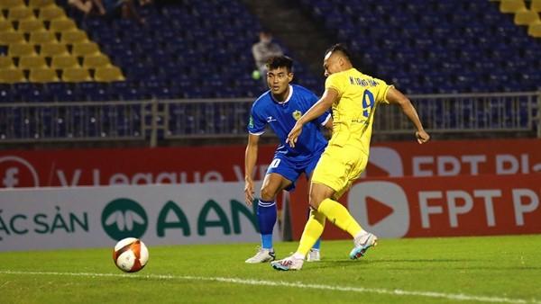 Soi kèo Sông Lam Nghệ An vs Quảng Nam 18h00 20/4 - V League