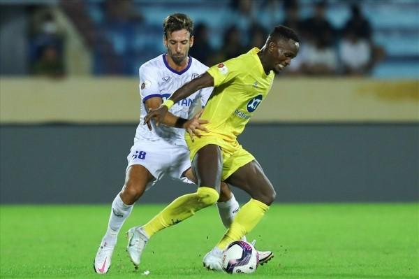 Soi kèo Sông Lam Nghệ An vs Nam Định 18h00 24/5 - V League