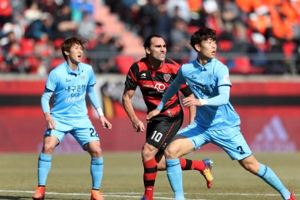 Soi kèo trận Daegu vs Pohang lúc 17h30 ngày 17/6 - K League