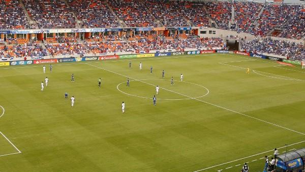 Soi kèo Lincoln vs Noah lúc 23h00 ngày 7/8 - Europa League