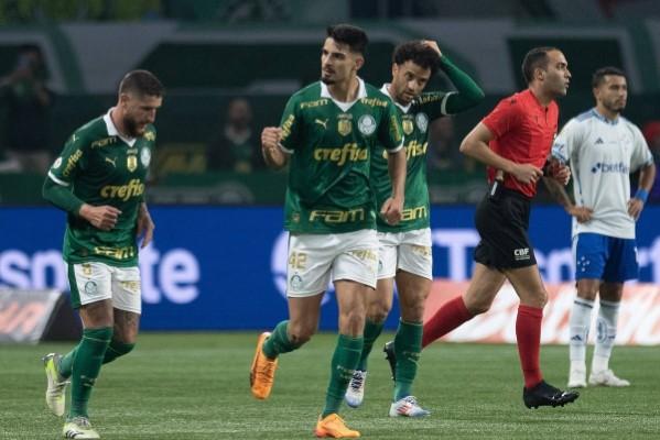 Soi kèo Vitoria vs Palmeiras 05h30 4/8 - Brazil Serie A