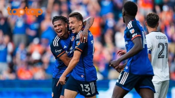 Cincinnati - Toronto